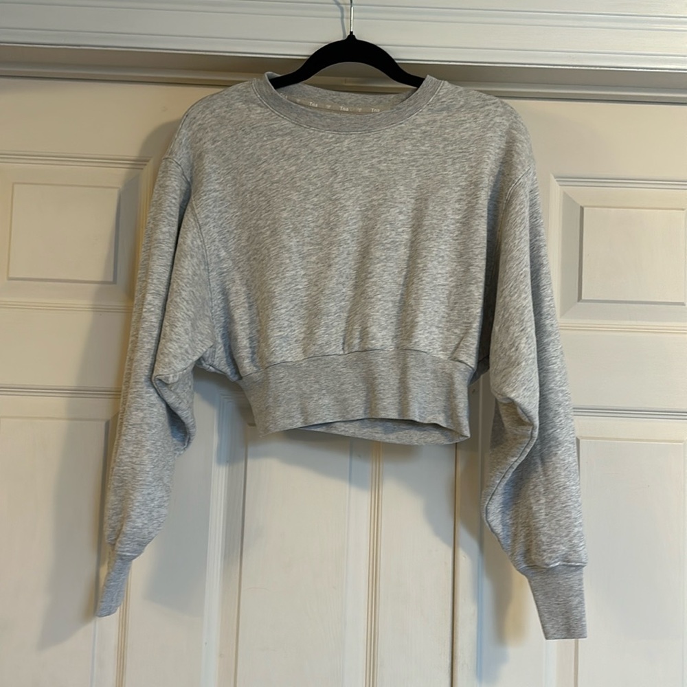TNA Sweatshirt